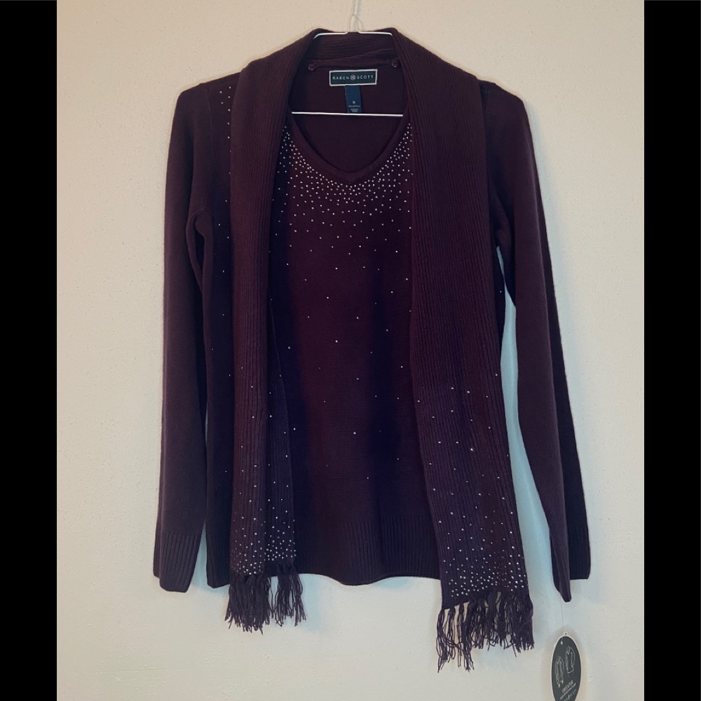 Karen Scott sweater with detachable scarf